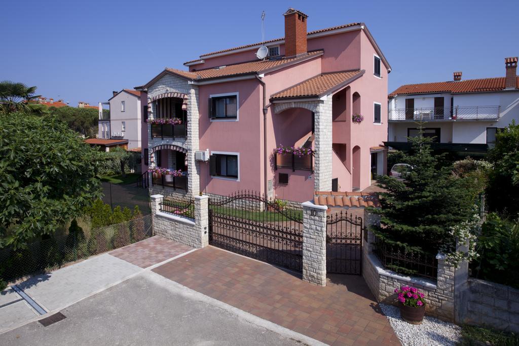 Apartments Daniela Novigrad Istria Exterior foto